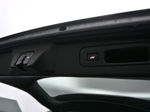 Used 2023 Honda Odyssey EX-L image 25