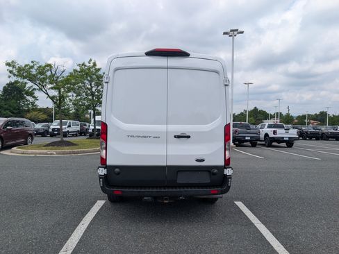 Used 2025 Ford Transit 350 148 Medium Roof RWD image 4