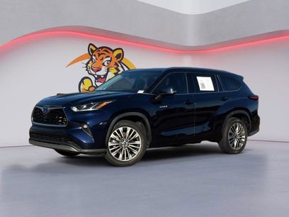 Used 2021 Toyota Highlander Platinum