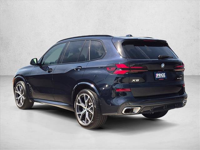 Used 2026 BMW X5 xDrive50e w/ M Sport Package AWD/4WD image 8
