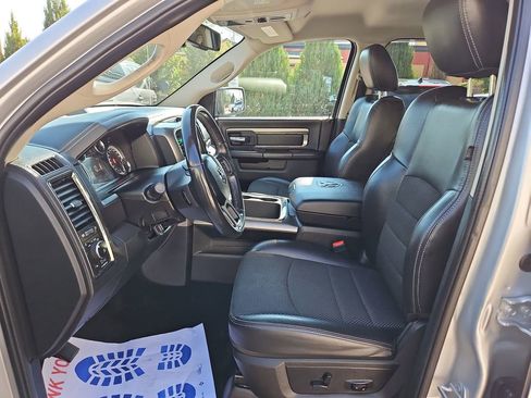 Used 2017 RAM 1500 Sport image 12