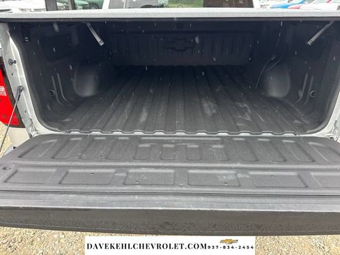 Certified 2018 Chevrolet Silverado 1500 LT w/ All Star Edition AWD/4WD image 30