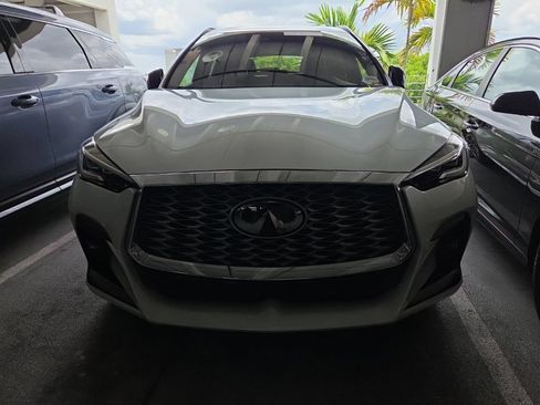 Used 2023 INFINITI QX55 Sensory w/ Lighting Package AWD/4WD image 3