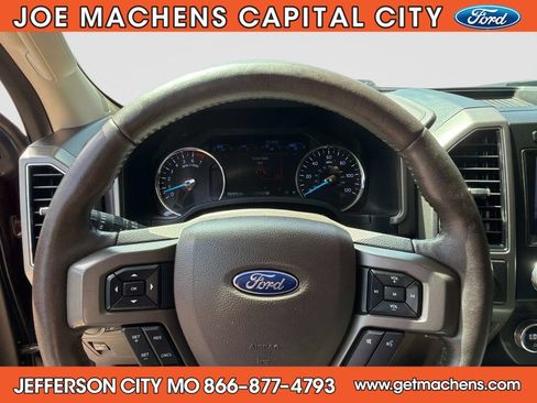 Used 2020 Ford Expedition XLT w/ Equipment Group 202A AWD/4WD image 26