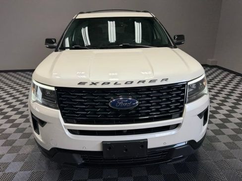 Used 2018 Ford Explorer Sport w/ Equipment Group 401A AWD/4WD image 4