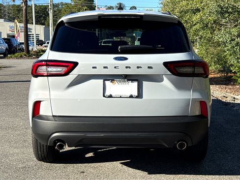 Used 2025 Ford Escape ST-Line image 25