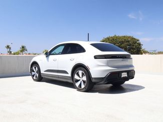 Certified 2025 Porsche Macan 4 Electric AWD/4WD video 3