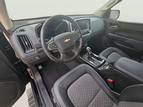 Used 2022 Chevrolet Colorado Z71 image 32