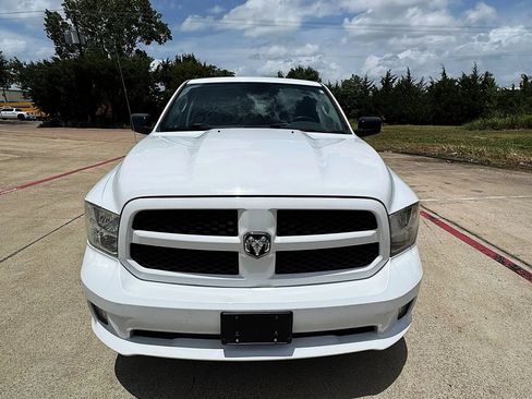 Used 2014 RAM 1500 Express RWD image 12