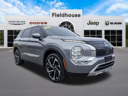 Used 2022 Mitsubishi Outlander SE image 24