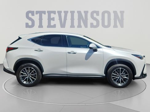 Used 2025 Lexus NX 350h AWD w/ Cold Area Package image 6