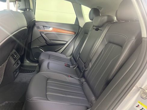 Certified 2023 Audi Q5 2.0T Premium w/ Convenience Package image 22