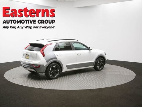 Used 2023 Kia Niro Wave image 44