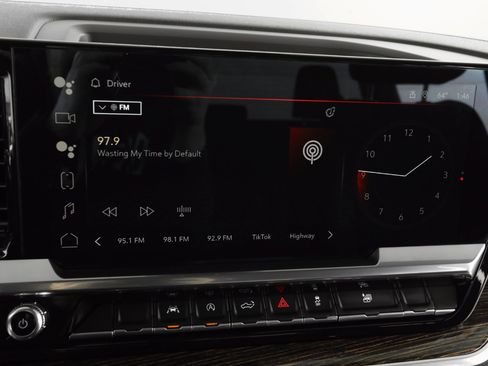 Used 2022 GMC Sierra 1500 Elevation image 22