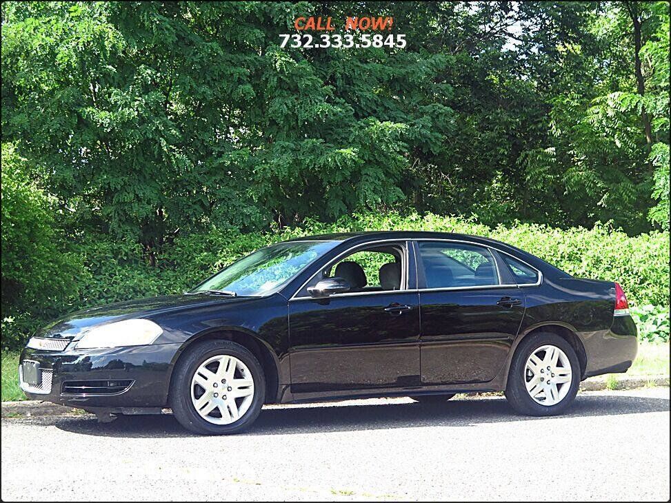Used 2016 Chevrolet Impala LT FWD image 1