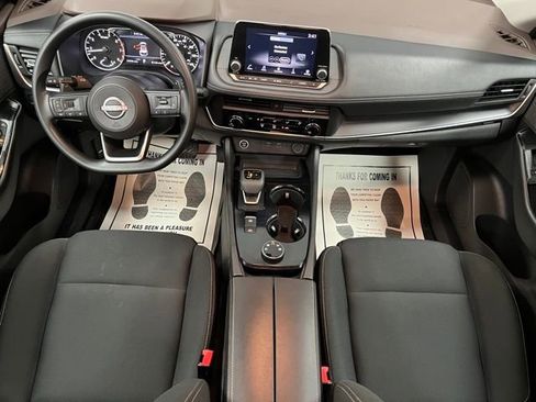 Used 2023 Nissan Rogue S image 21