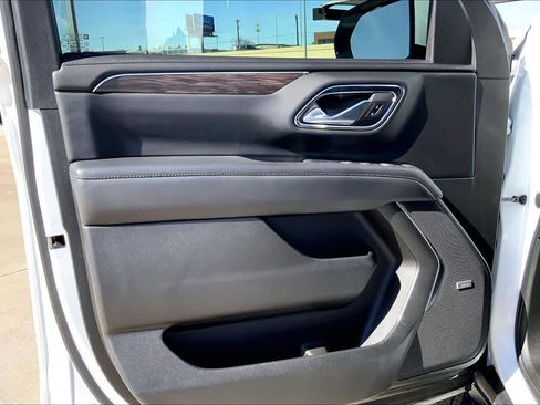 Used 2022 Chevrolet Tahoe LT image 21