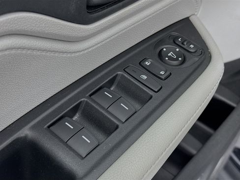 Certified 2018 Honda Odyssey EX-L image 18