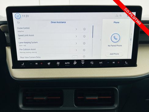 New 2026 Ford Maverick Lariat w/ 4K Tow Package image 10