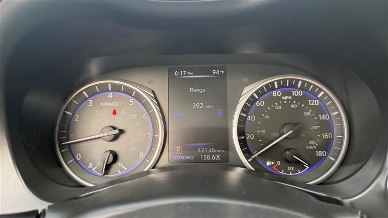 Used 2018 INFINITI Q60 2.0t w/ Moonroof Package RWD image 13