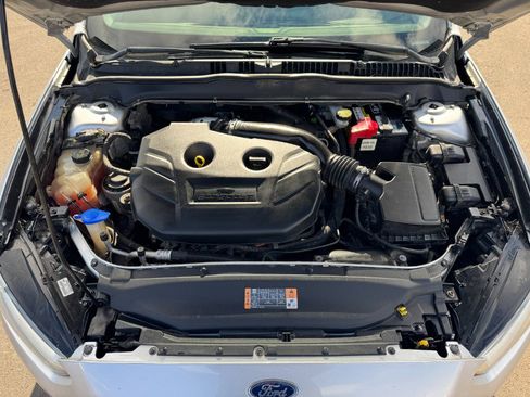 Used 2014 Ford Fusion Titanium image 24