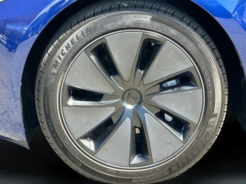 Used 2025 Tesla Model 3 Long Range RWD image 23