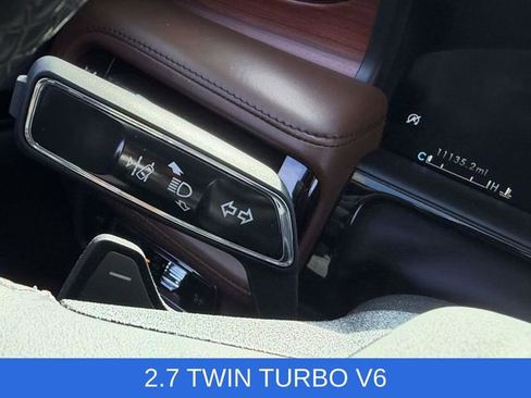 Certified 2023 Lincoln Nautilus Reserve w/ Luxury Package AWD/4WD image 27