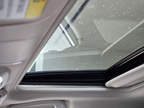 Certified 2024 Subaru Crosstrek 2.5i Limited image 21