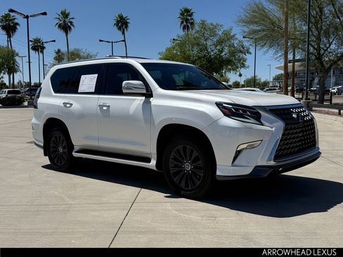 Used 2023 Lexus GX 460 Premium w/ Accessory Package image 10