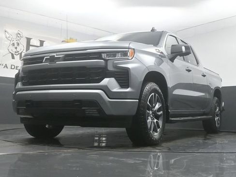 Used 2025 Chevrolet Silverado 1500 RST AWD/4WD image 4