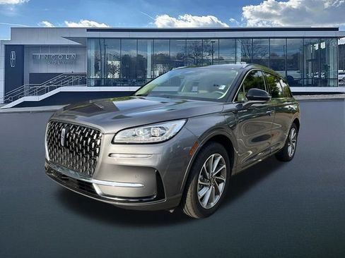 Used 2024 Lincoln Corsair Grand Touring w/ Equipment Group 301A AWD/4WD image 3
