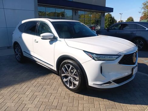 Used 2023 Acura MDX SH-AWD w/ Technology Package image 8