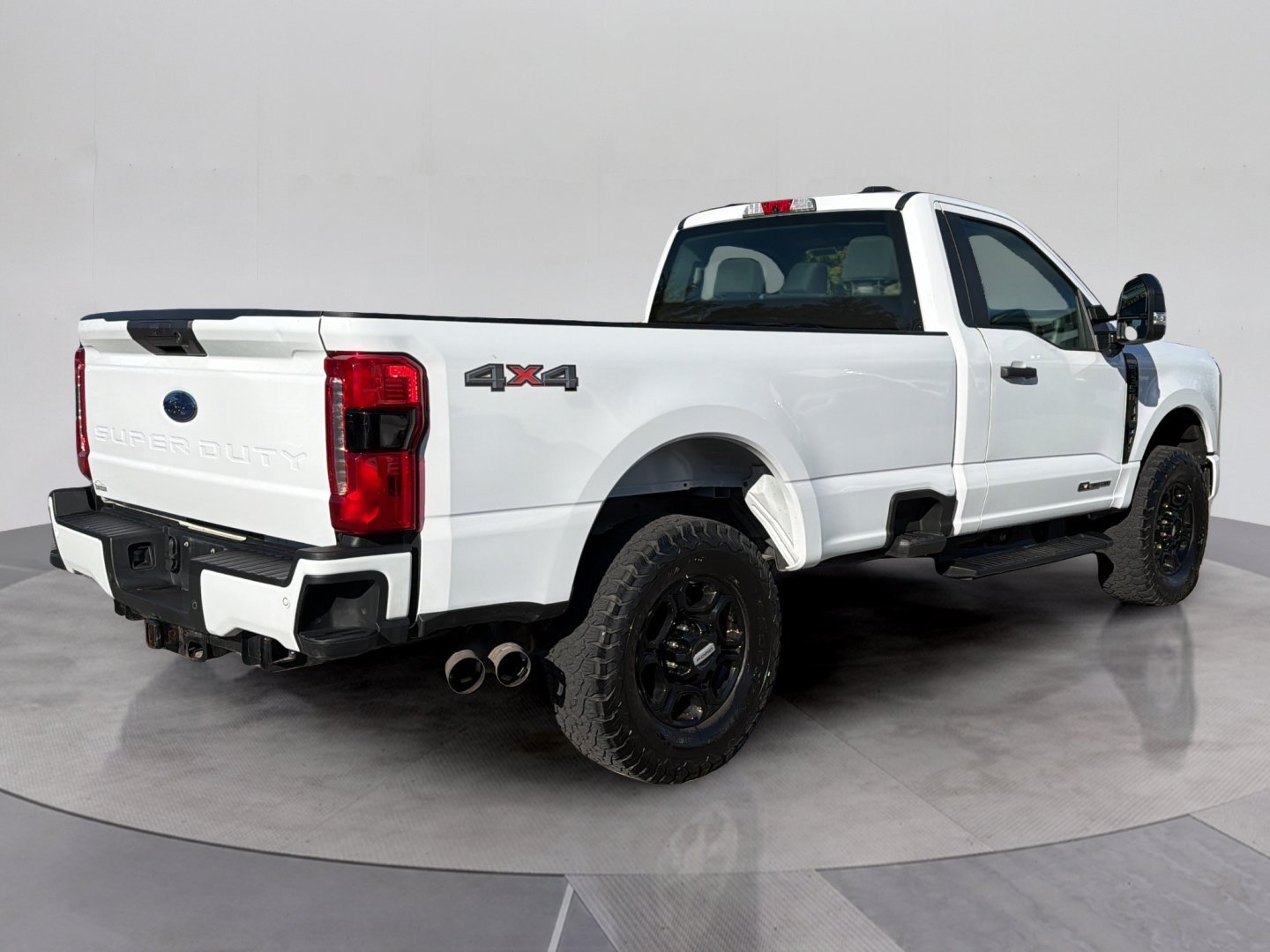 Used 2024 Ford F350 XL w/ STX Appearance Package AWD/4WD image 5