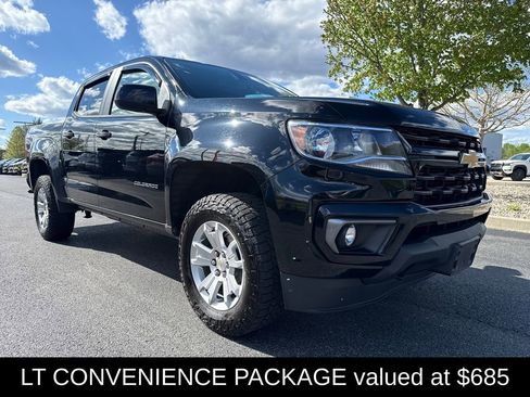 Used 2022 Chevrolet Colorado LT w/ LT Convenience Package AWD/4WD image 3
