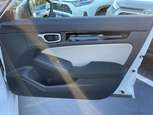Used 2023 Honda Civic EX image 10