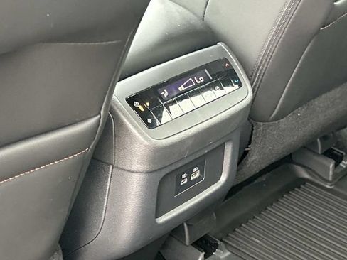 Used 2025 Nissan Pathfinder Rock Creek AWD/4WD image 20