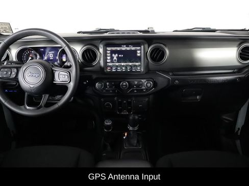 Used 2023 Jeep Wrangler Unlimited w/ Sun & Screen Package AWD/4WD image 13