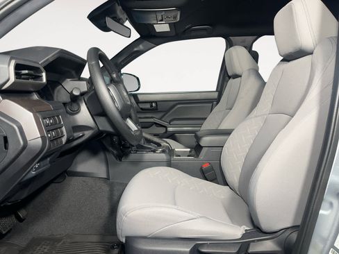 Used 2024 Toyota Tacoma SR5 image 9