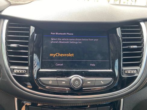 Used 2020 Chevrolet Trax Premier FWD image 14