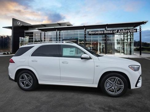Certified 2025 Mercedes-Benz GLE 53 AMG 4MATIC image 1