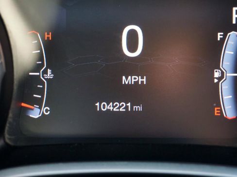 Used 2017 Jeep Compass Latitude w/ Popular Equipment Group image 15