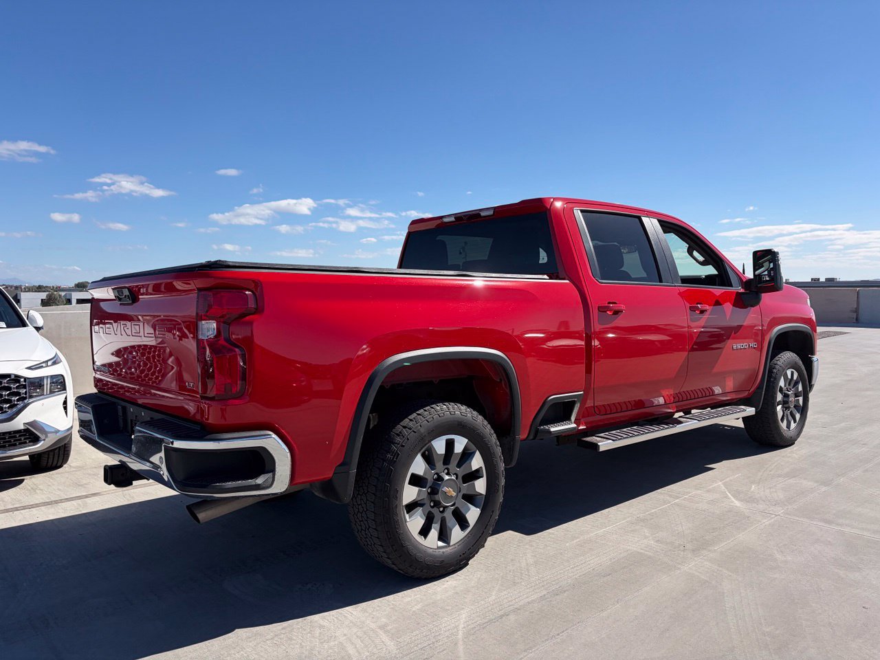 Used 2026 Chevrolet Silverado 2500 LT w/ All Star Edition AWD/4WD image 3