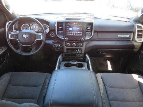 Used 2021 RAM 1500 Big Horn image 12