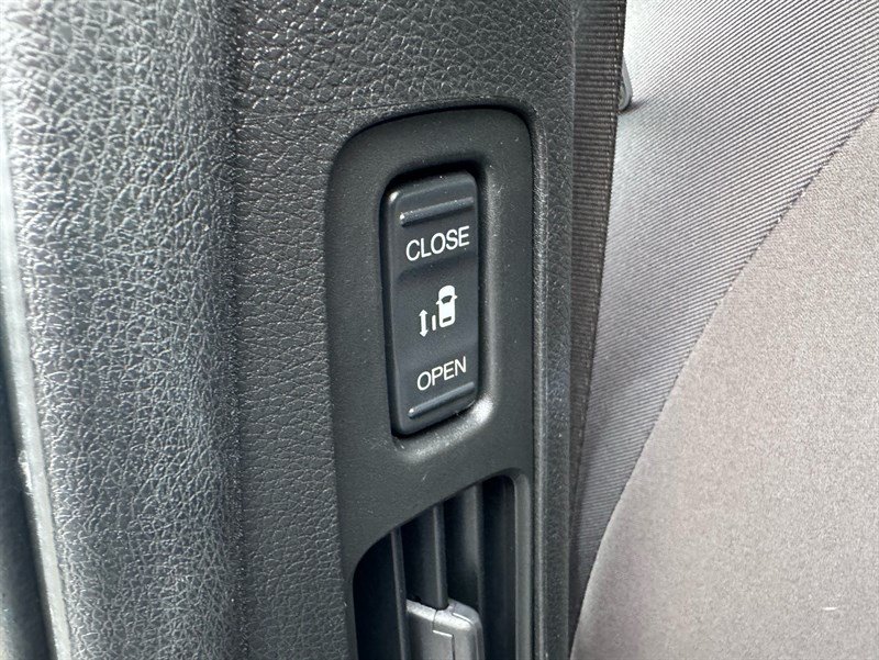 Used 2019 Honda Odyssey EX image 19