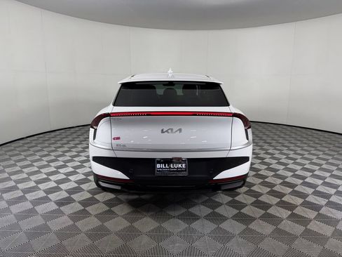 Used 2025 Kia EV6 Light RWD image 8