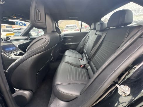 Used 2023 Mercedes-Benz C 300 4MATIC Sedan image 14