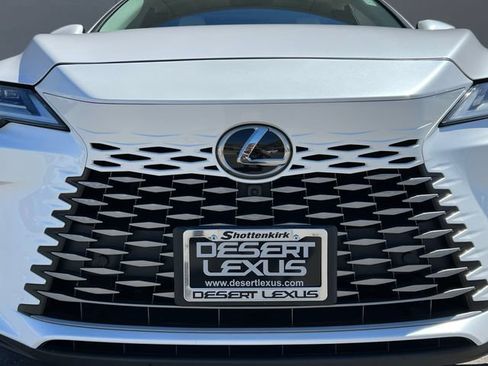 Used 2025 Lexus RX 350 w/ Convenience Package AWD/4WD image 4