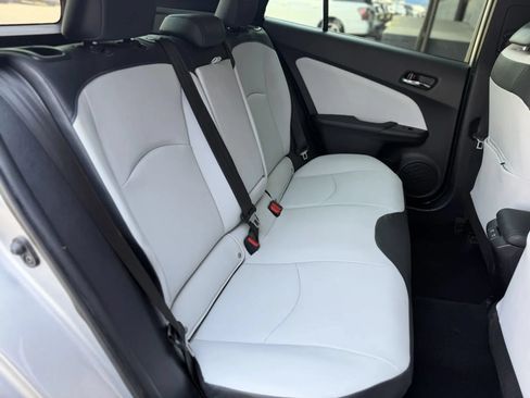 Used 2019 Toyota Prius Limited w/ Carpet Mat Package FWD image 18