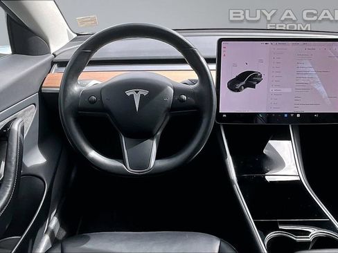 Used 2018 Tesla Model 3 Long Range image 5