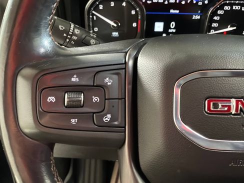 Used 2022 GMC Sierra 1500 AT4 w/ AT4 Premium Package AWD/4WD image 23